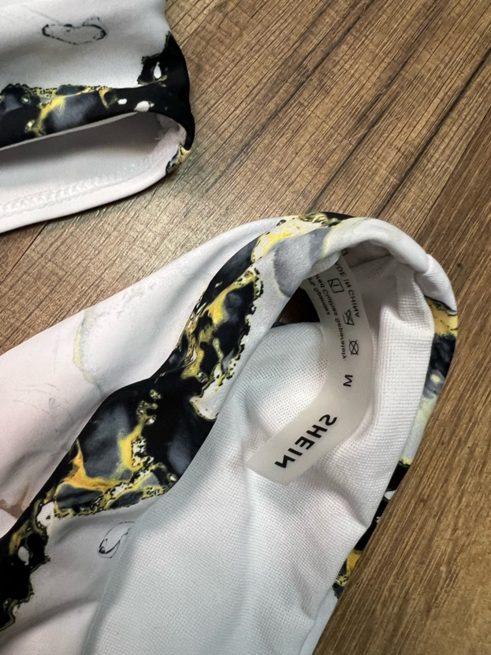 SHEIN White Marble-Print Bikini Top - Picture 4 of 4